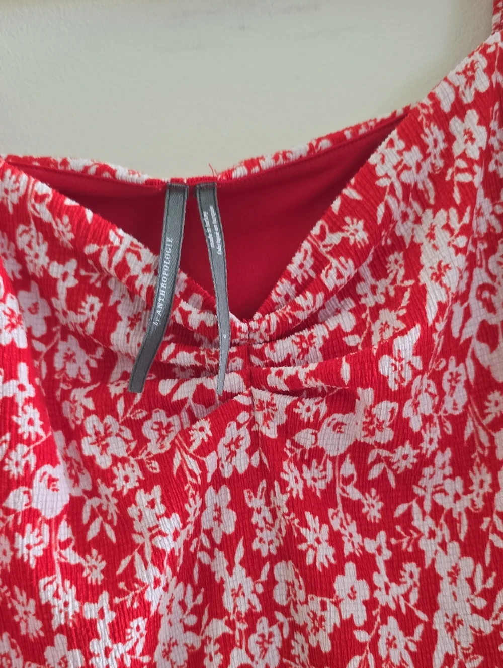 Anthropologie: Red Floral Square-Neck Puff Sleeve Top